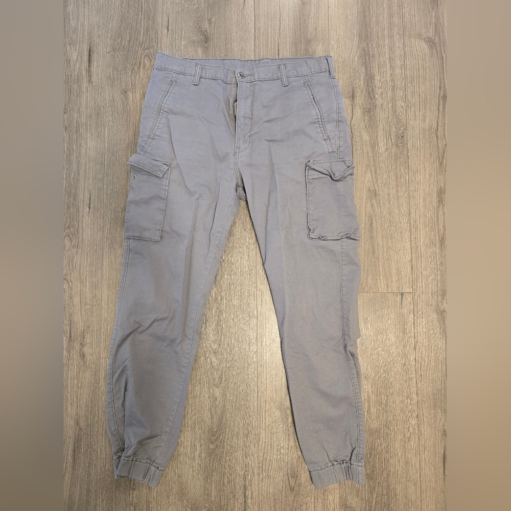 Levi's Pants
